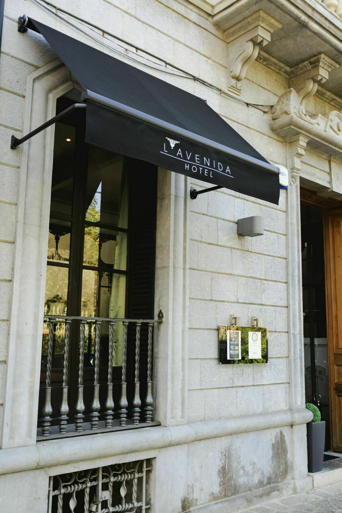 מלון סולר L'Avenida מראה חיצוני תמונה